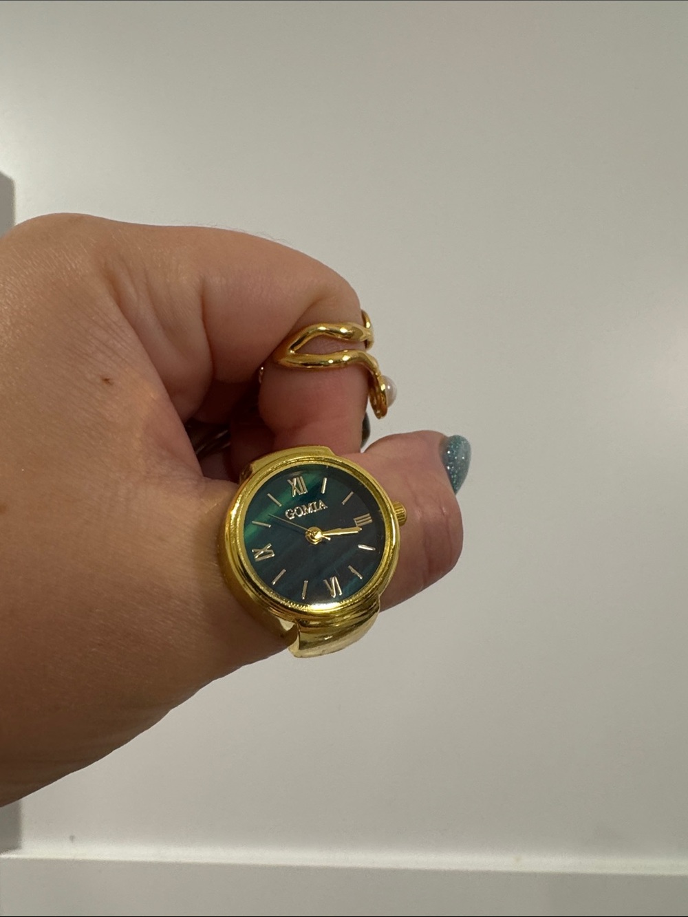 Gold Stackable Rings and Watch ring (works) Set -adjustable - Picture 3 of 6